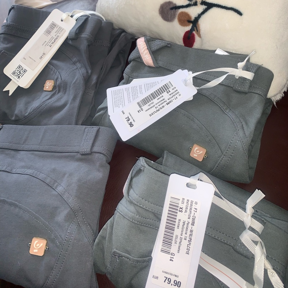 NWT! Freddy Wr Up, super cute